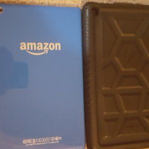 Amazon Kindle Fire in blue, HD-8 in excellent condition